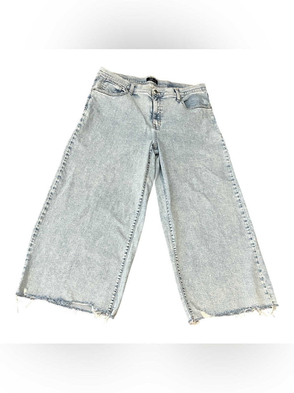 Banana Republic high rise wide leg light wash crop jeans size 33/16